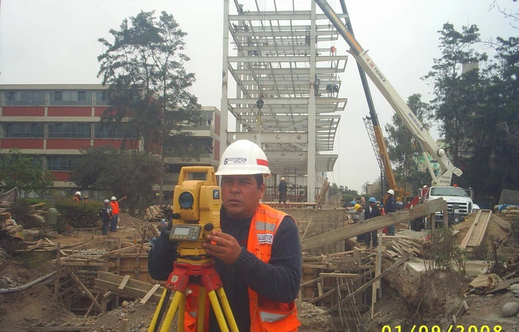Topografía Campus Universitario